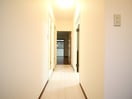 廊下 サングリ－ン南