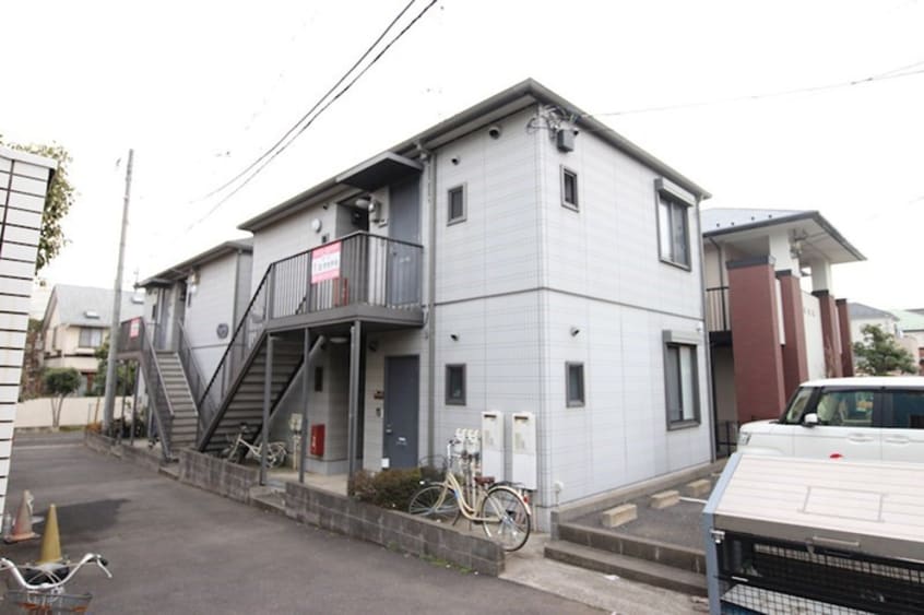 エントランス部分 メゾン・セシリア