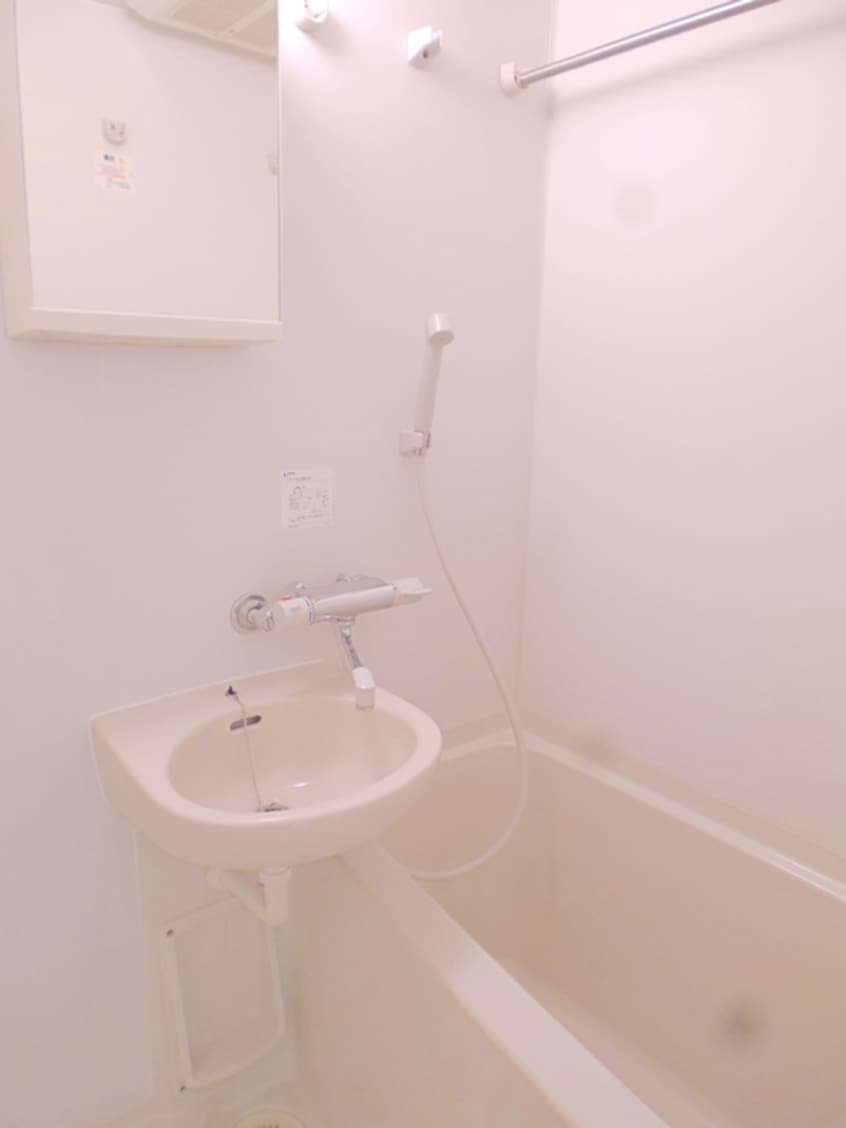 バス／シャワールーム等 FUTIVAL上石神井駅前通り（301）