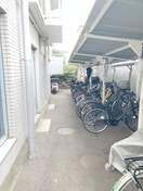 駐輪場 グランドゥール蕨市民公園