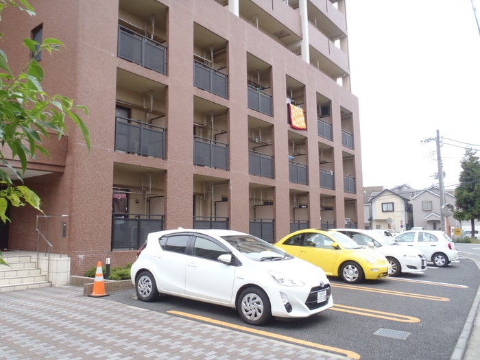 駐車場 桜並木パ－クマンション