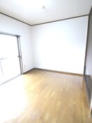 居室 第３三幸ハイツ