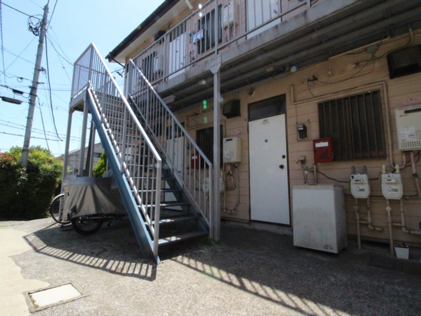 外観写真 フロ－レス弘明寺