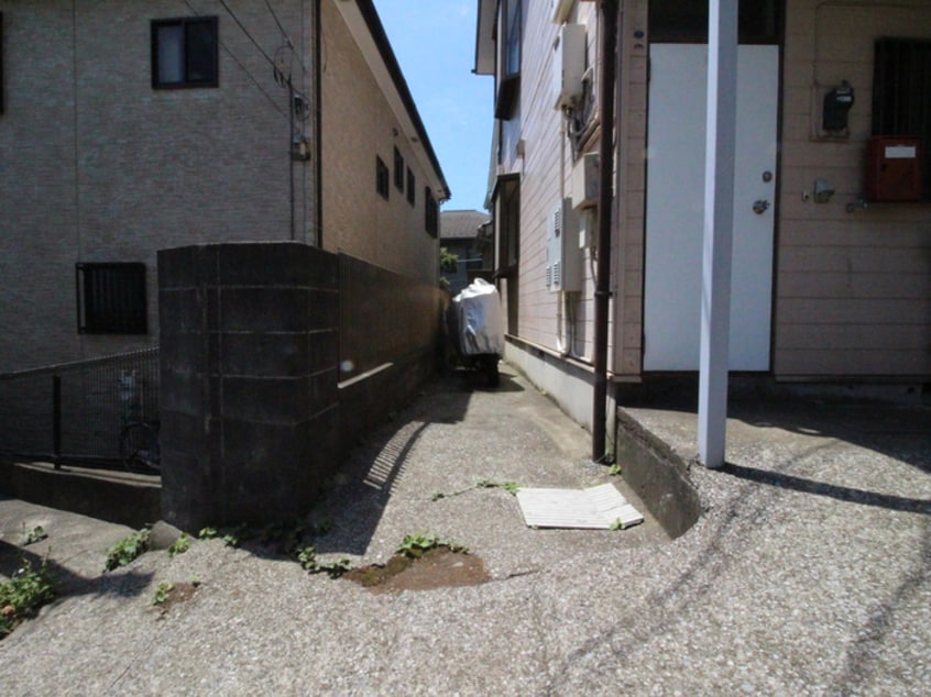 外観写真 フロ－レス弘明寺