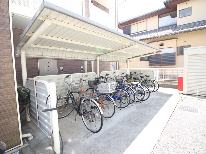 駐輪場 ブリッサⅠ