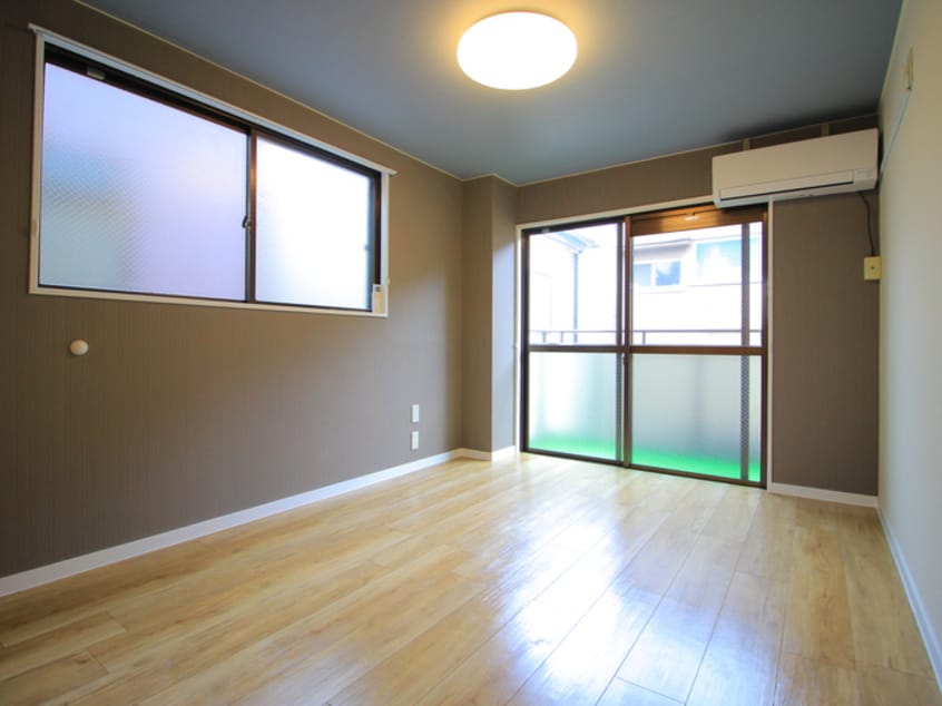 居室 ホワイトポ－ト大山