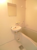 バス／シャワールーム等 エリート領家