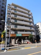 リエール若松町の外観