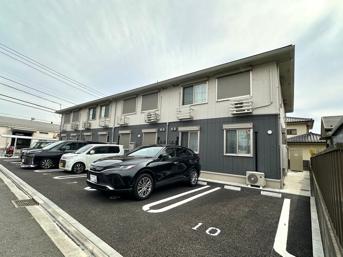 駐車場 プティ　モンターニュ