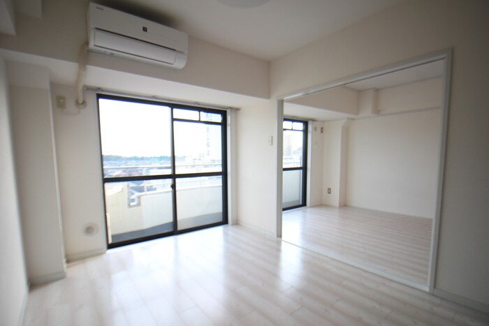 居室 エクレール東林間 ２番館