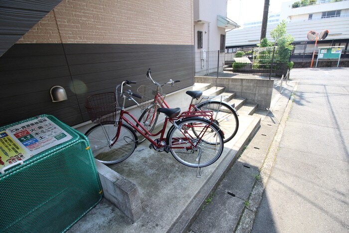 駐輪場 アペックス北里