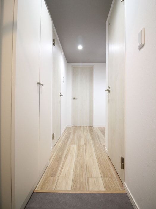 玄関 ロイヤルレジデンス