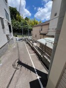 バイク置き場 ヴェルデ
