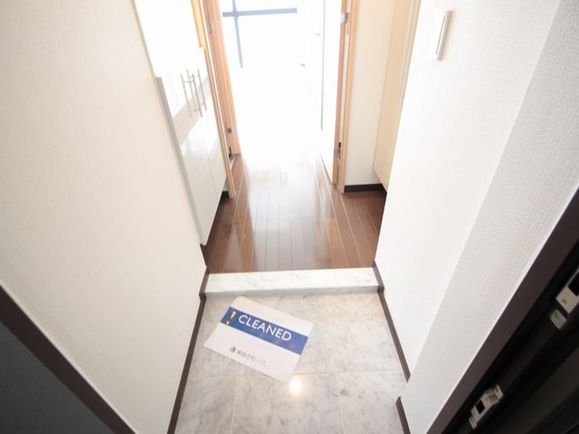 玄関 コンフォリア池袋