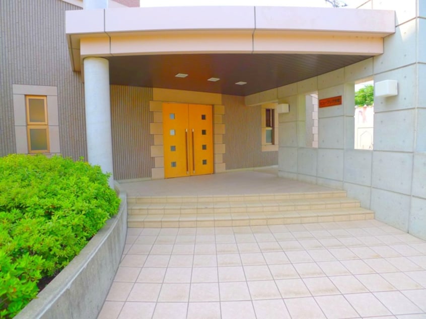 エントランス部分 ビュ－フレア片町