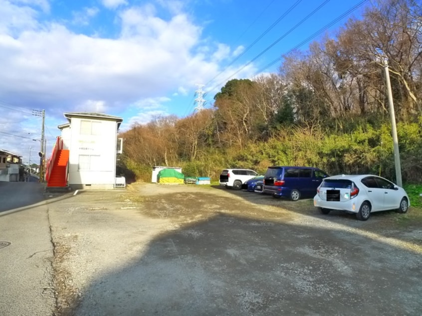 駐車場 アップル館