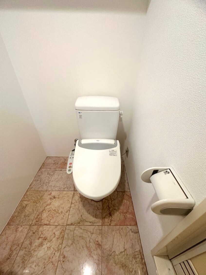 トイレ ＭＯＤＵＬＯＲ赤坂