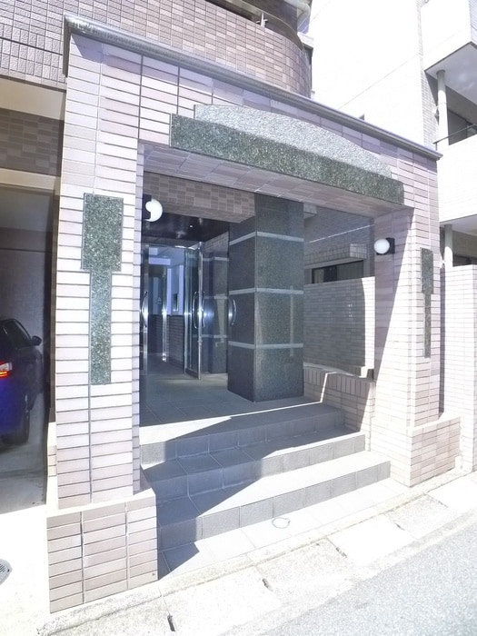 エントランス部分 グレース富士美