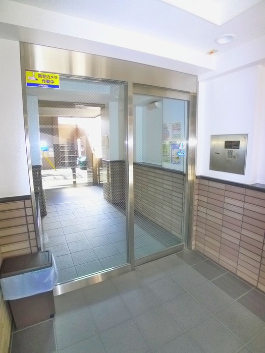 エントランス部分 グレース富士美