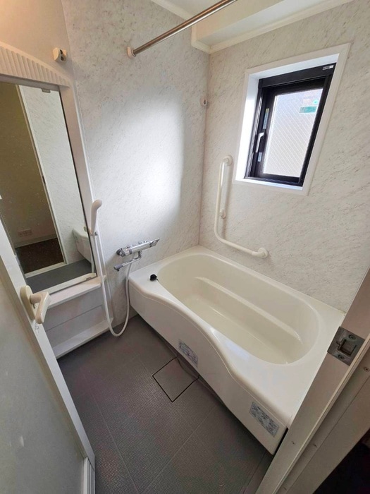 バス／シャワールーム等 AXIS若松町