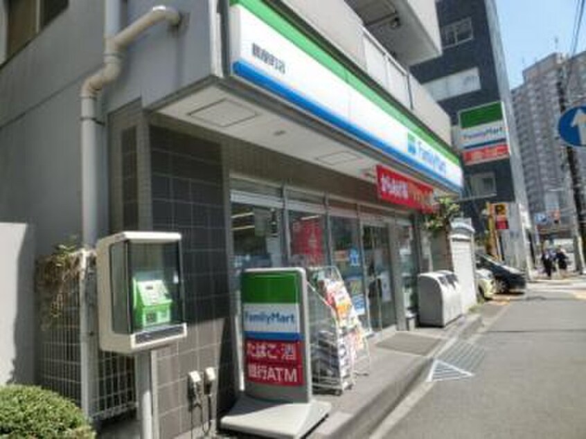 ファミリーマート鶴屋町店(コンビニ)まで163m 高島台ハウス