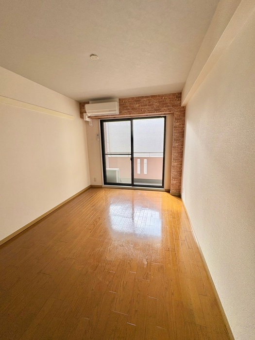 居室 パンジ－　Ｆ－８