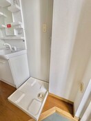 洗濯機置場 パンジ－　Ｆ－８