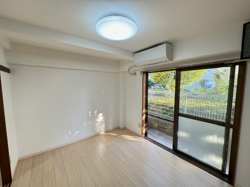 居室 ハイツ麹町