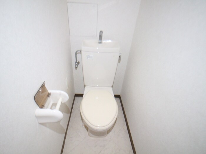 トイレ ドマーニ Ｉ