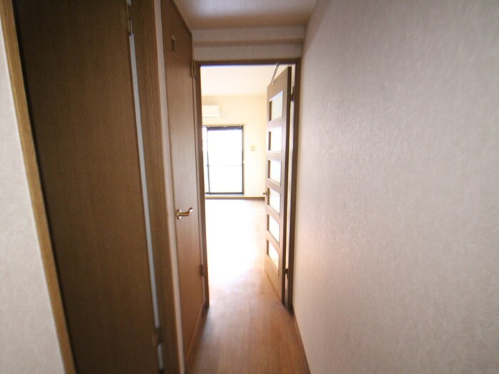 内観写真 ドマーニ Ｉ