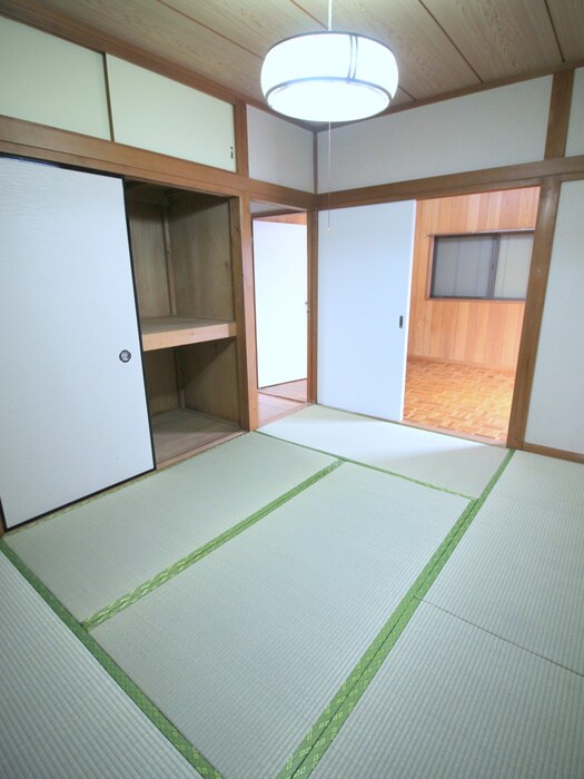 収納 篠原様方貸家