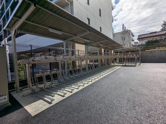 駐輪場 エヌステージ秦野駅前