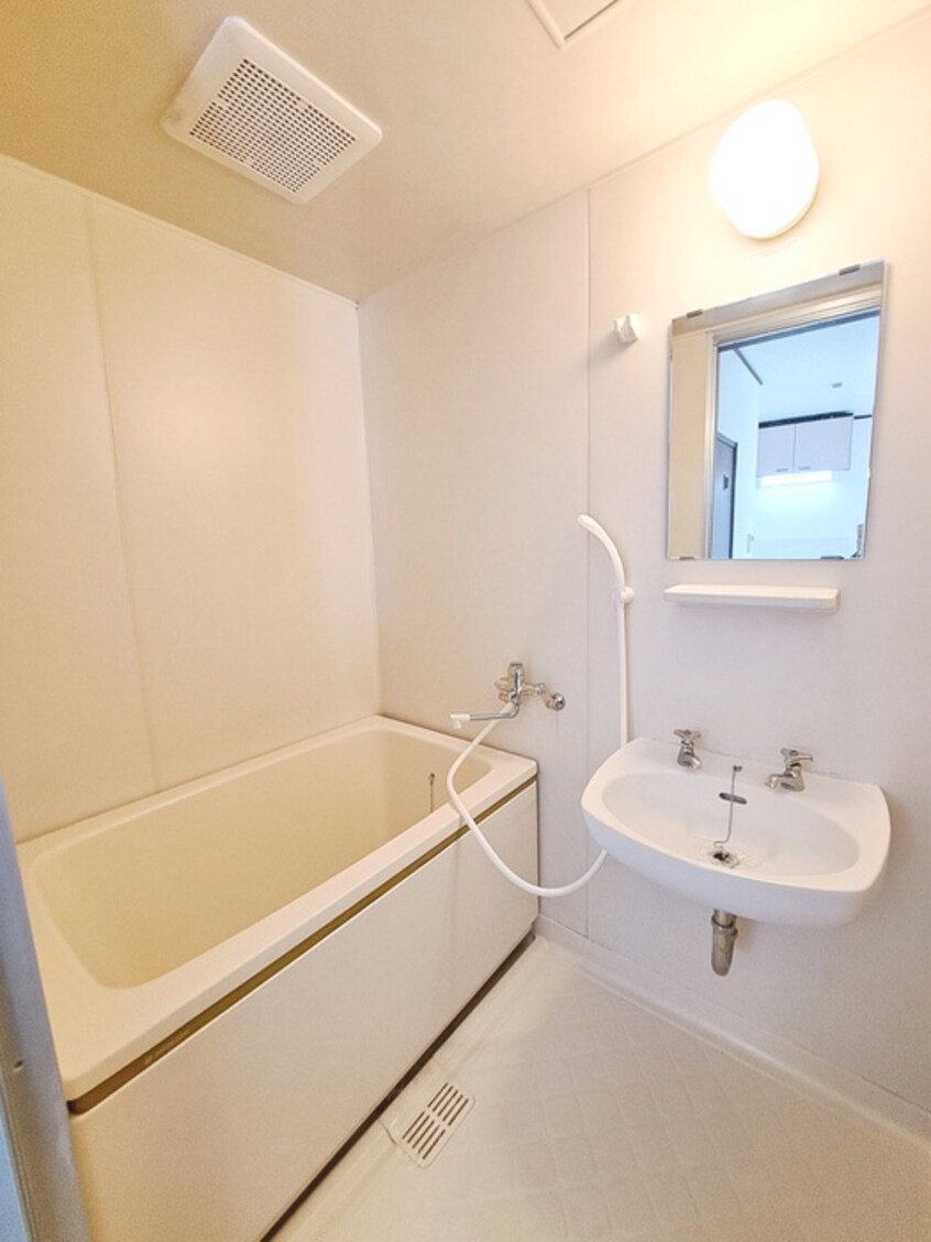 バス／シャワールーム等 コスタル杉田