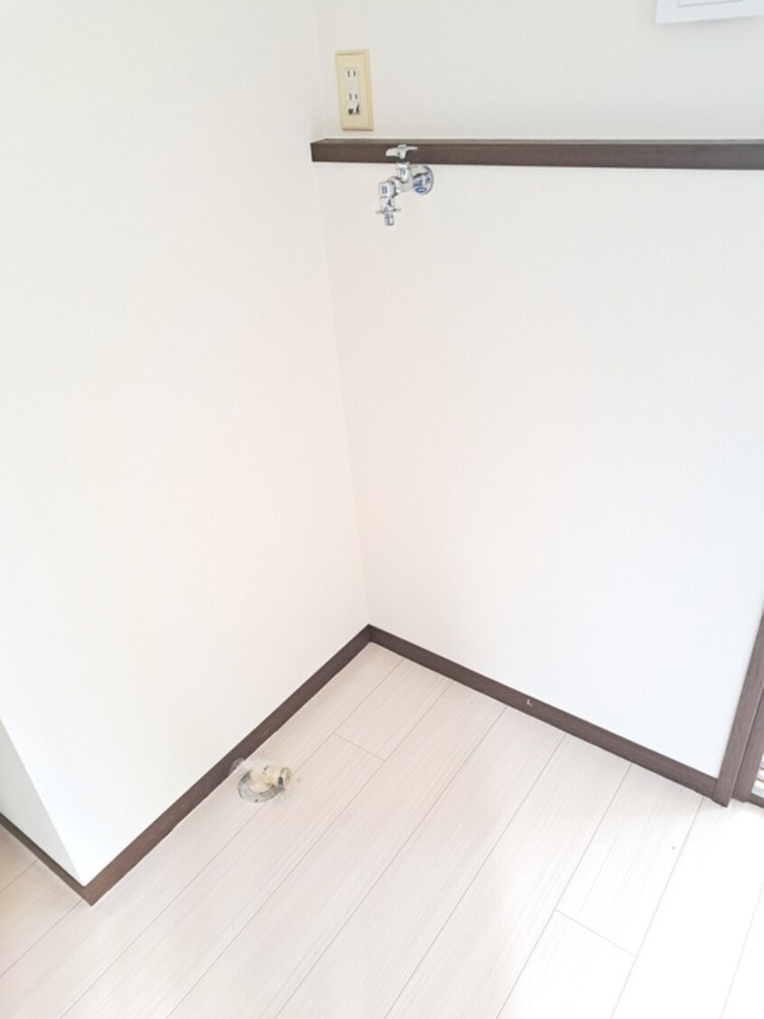 洗濯機置場 コスタル杉田