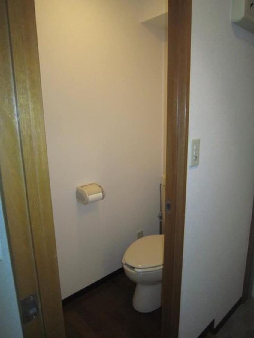 トイレ 自由が丘アルジャンポルト