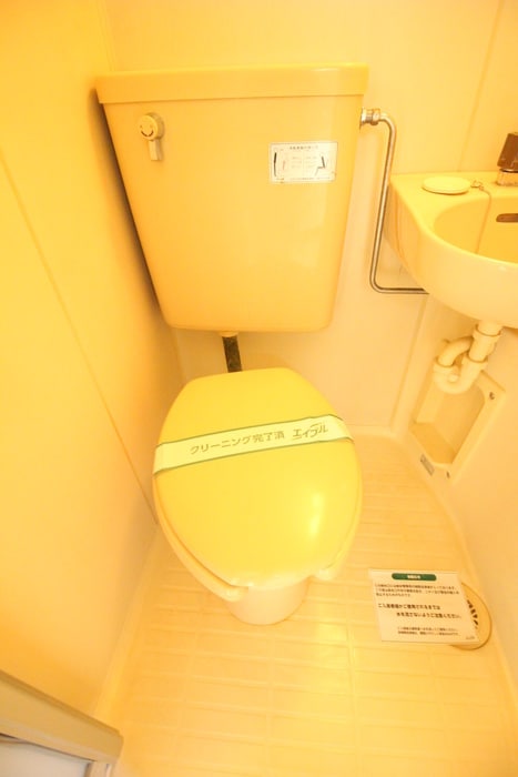 トイレ コ－ポ福石