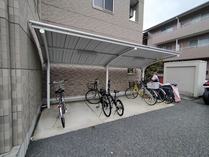駐輪場 エトワ－ル・Ⅱ
