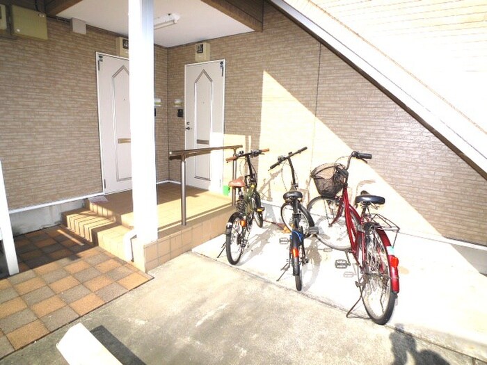 エントランス部分 ドミ－ル