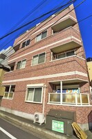 ア－トビルズ六番館の外観