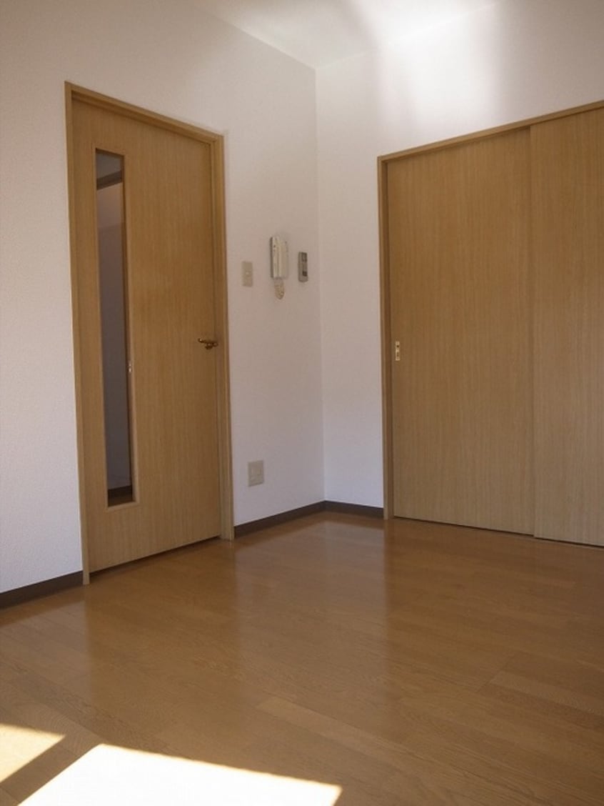 居室 マ－ジ－神楽坂