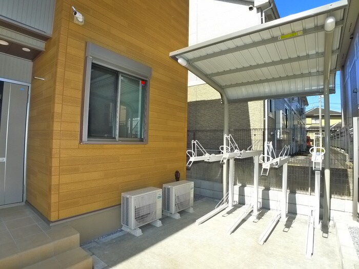 駐輪場 カーサモデラート