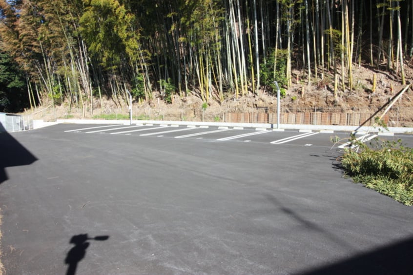 駐車場 Ｃｈａｔｅａｕ　Ａｖｅｎｉｒ