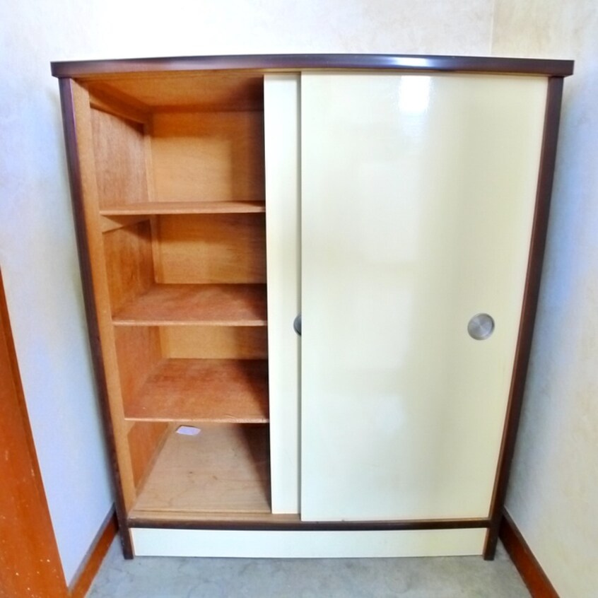 靴箱 第３竹の塚ハイツ（３０１）