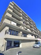 ラポ－ル観山の外観