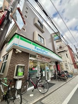 ソレイユ浦和