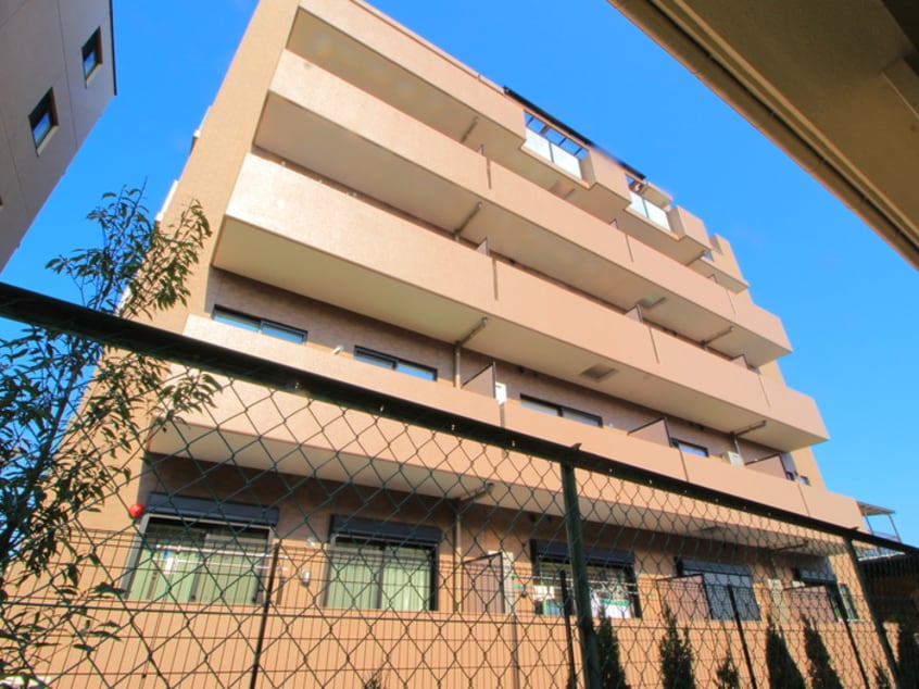 外観写真 カーサブライト・DDS