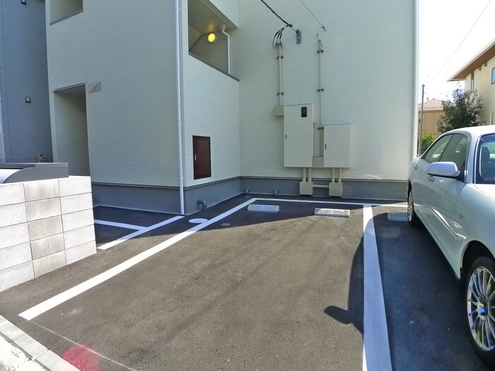 駐車場 リーブルファイン風渡野