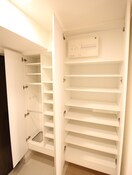 靴箱 Ｄｉｍｕｓ日本橋水天宮