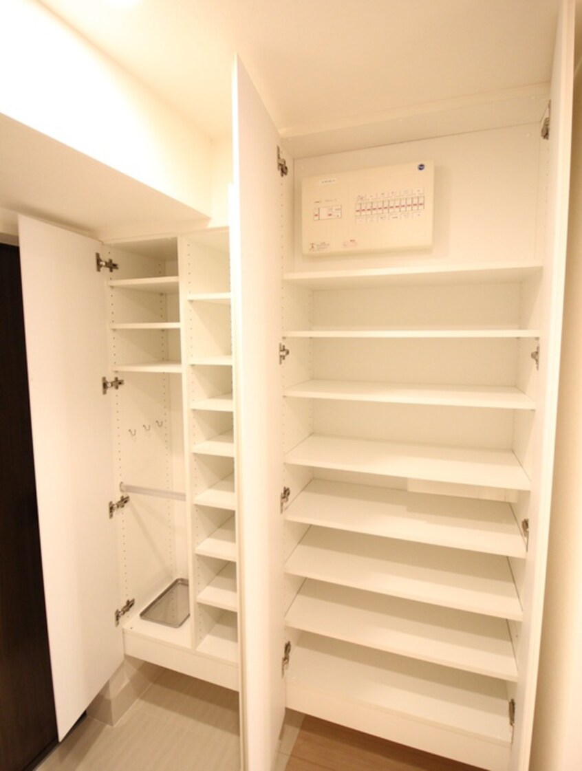 靴箱 Ｄｉｍｕｓ日本橋水天宮