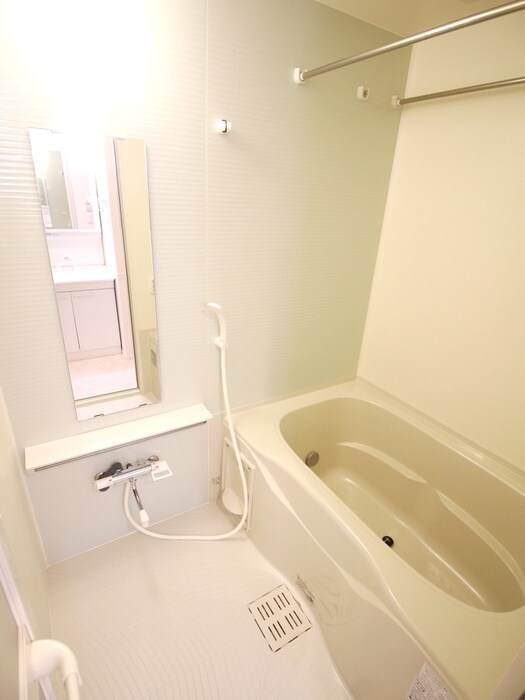 バス／シャワールーム等 Court　Villa　上ノ原Ⅱ